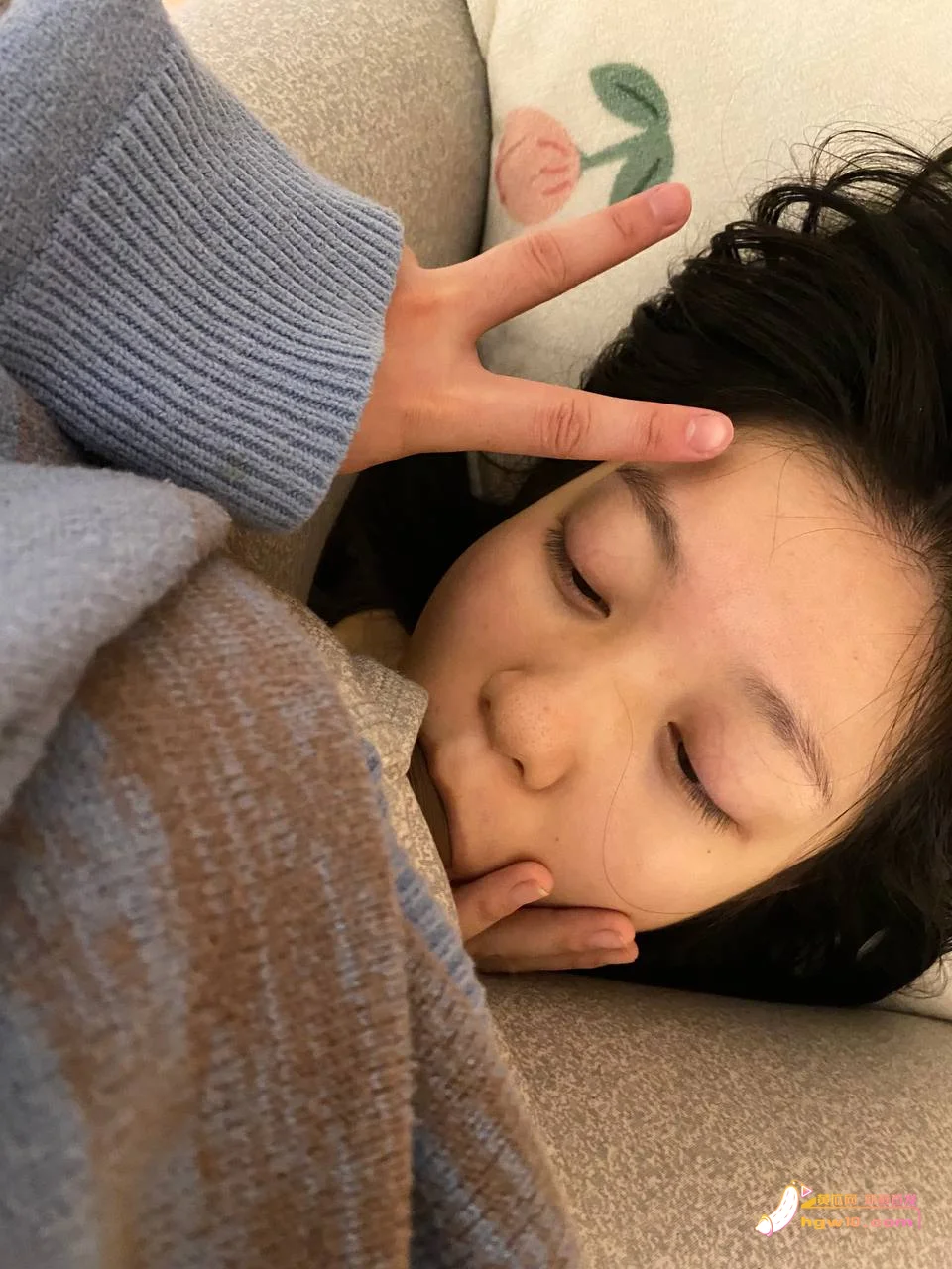 瓜友投稿:前女友清纯美女的反差私密照