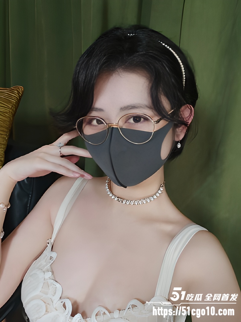 抖音极品网红 奶咪 1 抖音极品网红 奶咪 1