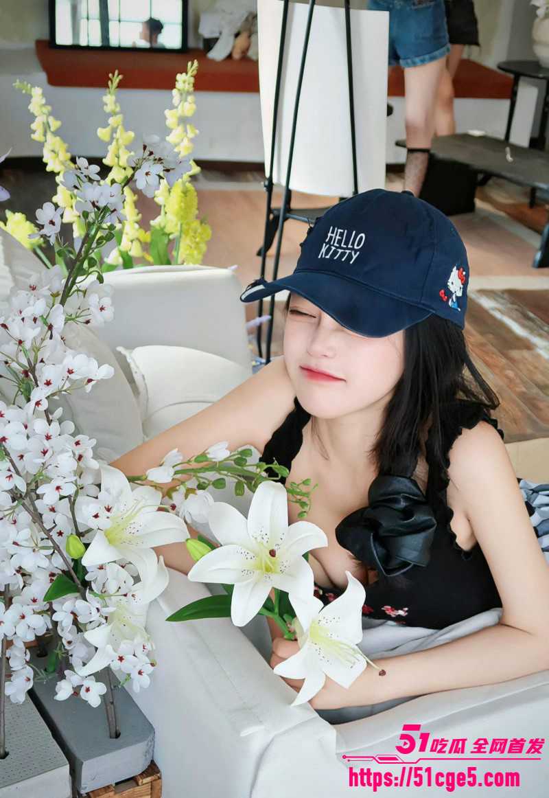 司晓迪曝光鹿晗关晓彤恋爱期间多次约炮06 司晓迪曝光鹿晗关晓彤恋爱期间多次约炮06
