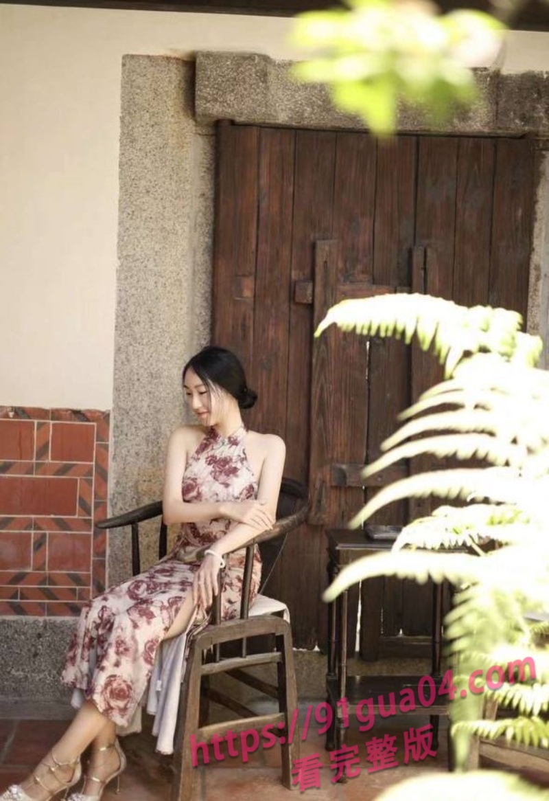 微胖系嫩妹王小亚私密片段流出 性感反差引爆热议