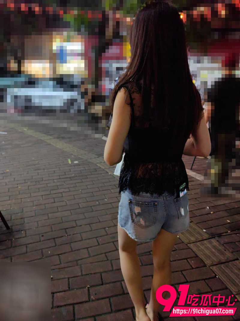 海角叔嫂乱伦 酒店首次SM调教嫂子 大葱插穴鞭打边操 骚水喷溅飞流直下三千尺高潮失控！
