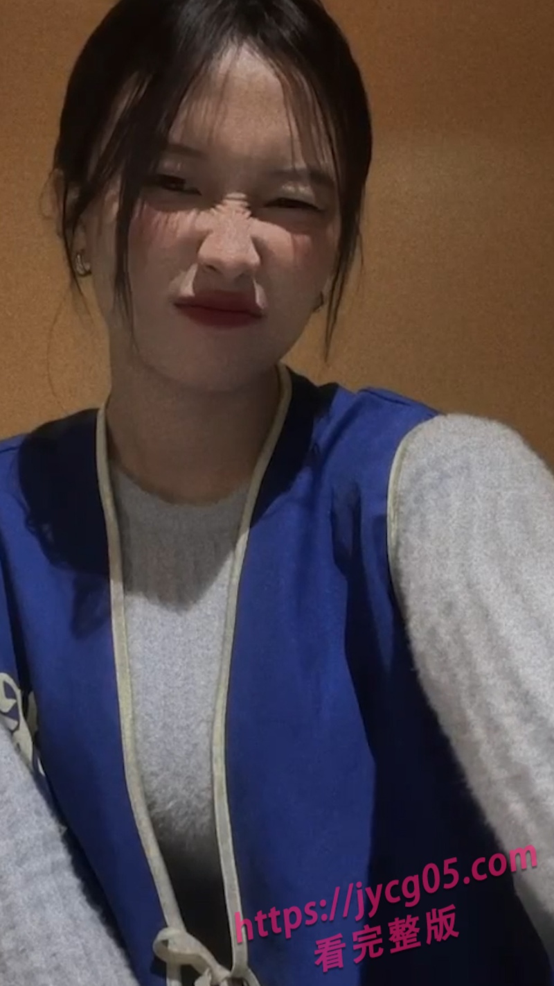 青岛理工大学陈欢私密视频流出！女上位激情画面全程曝光～ 配图3