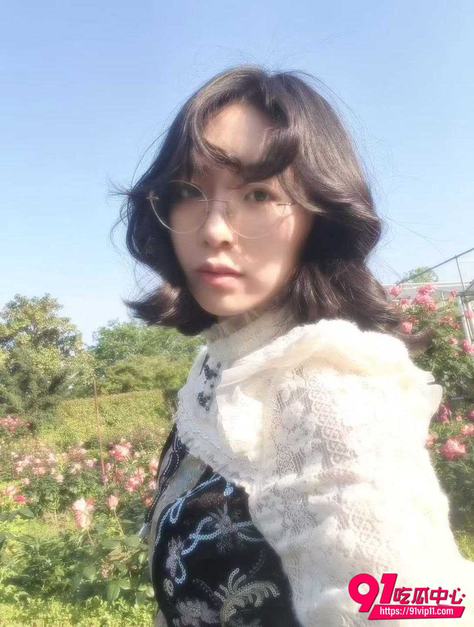 江苏靖江村书记2