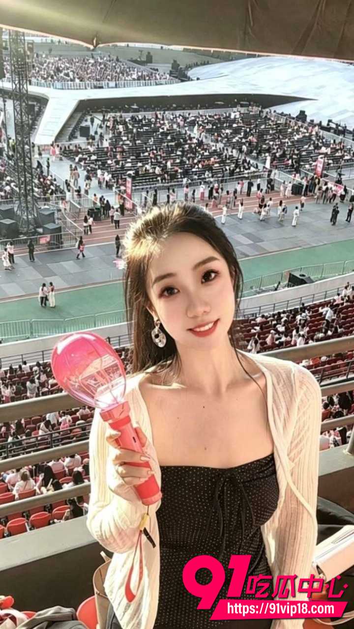 石家庄美团客服李晓娇探探约炮1 石家庄美团客服李晓娇探探约炮1