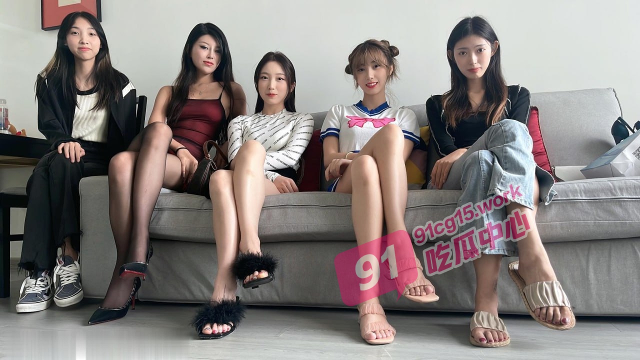 6P是什么体验～六仙女酒店私拍 各种肉丝黑丝大长腿 场面淫乱壮观！