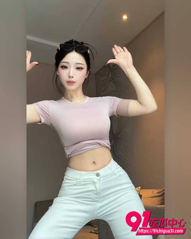 抖音370万粉软萌甜妹mimi蛋儿 3