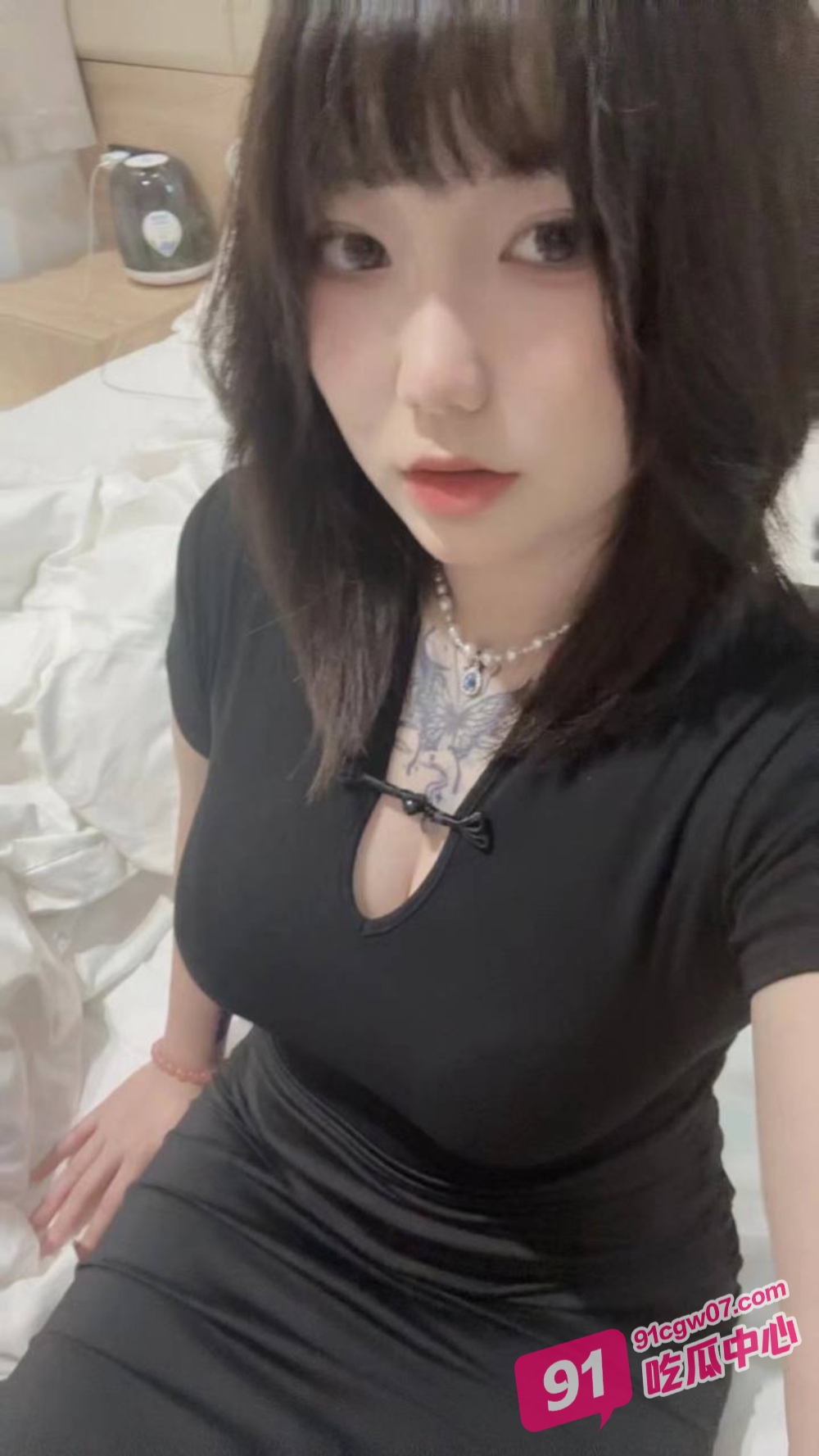 纯欲小白花凌辱纪实：日本学生妹小朵樱子 为了毕业献身导师 配图2