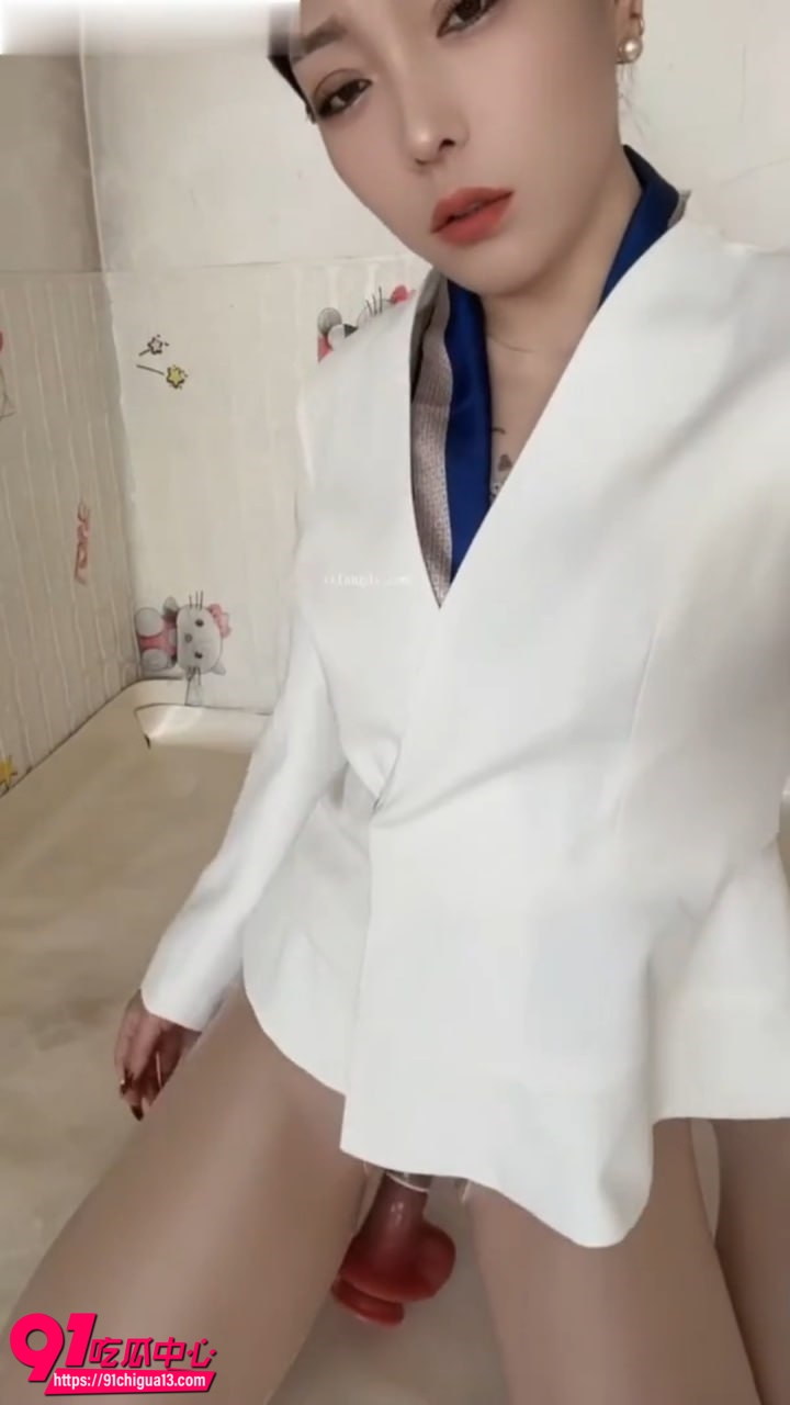 抖音擦边网红小梅4 抖音擦边网红小梅4