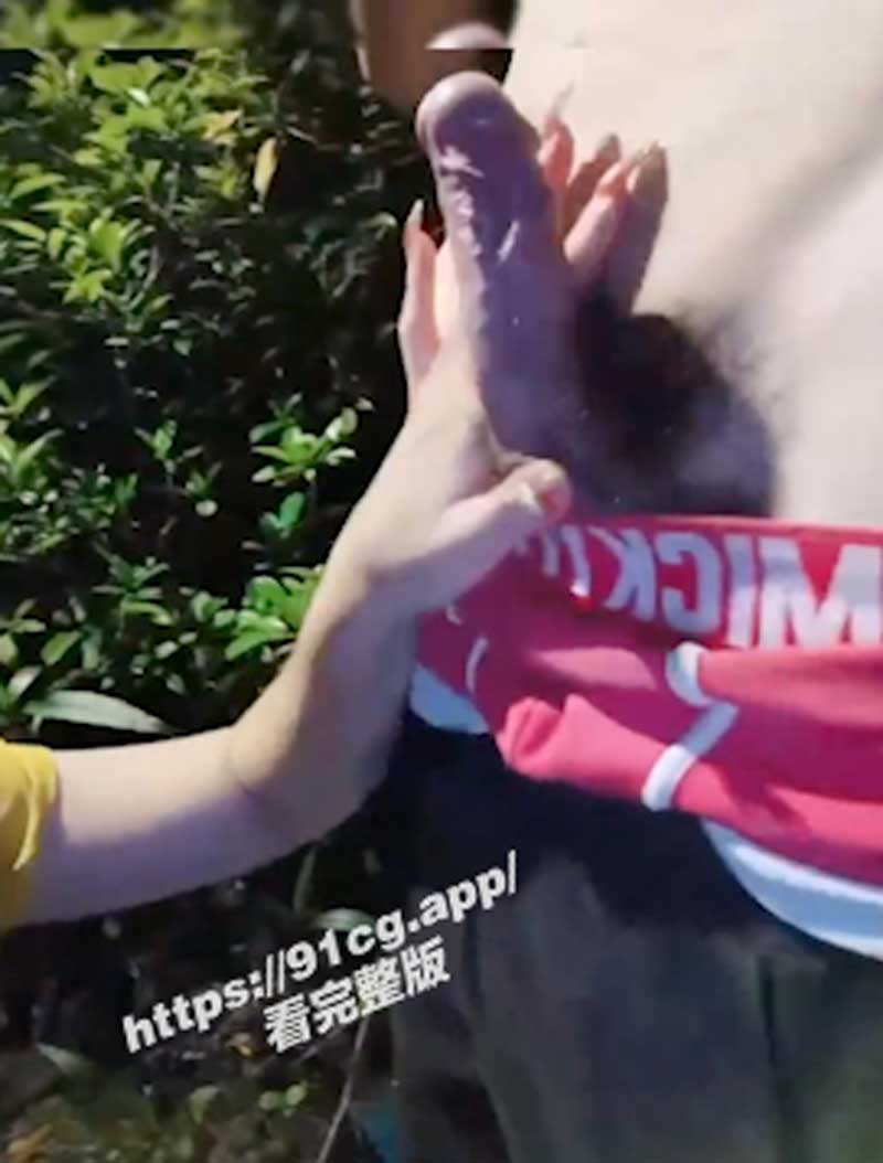 2 2
