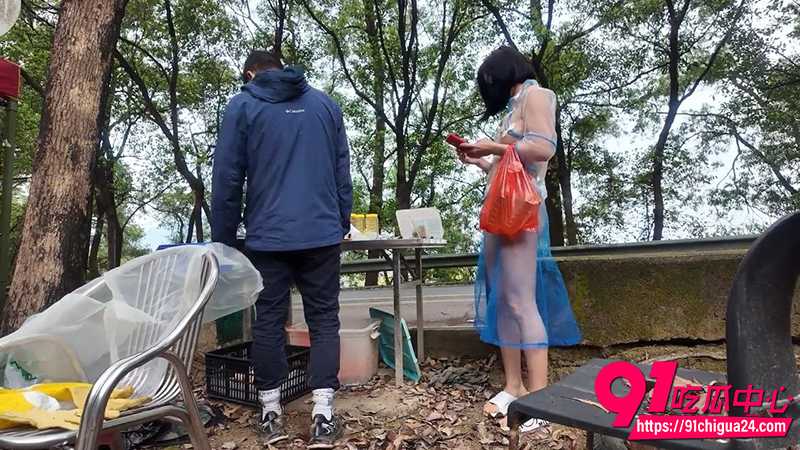 户外露出博主cikaimoon 3