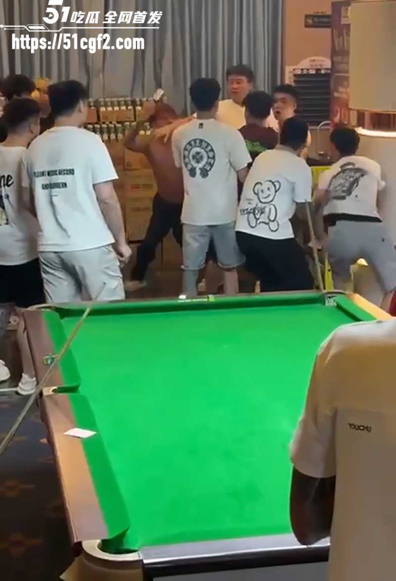 湖南永州道县789台球室冲突视频流出 3 拷贝 湖南永州道县789台球室冲突视频流出 3 拷贝