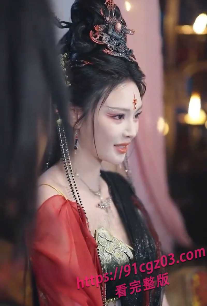 修仙擦边短剧网页素材3素材水印版