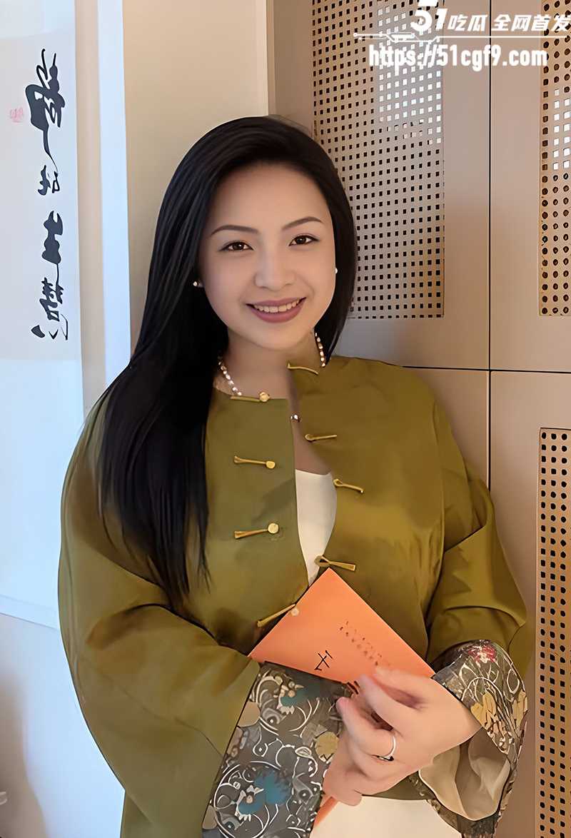 反差蛋糕店老板娘路边车震 2 拷贝 反差蛋糕店老板娘路边车震 2 拷贝