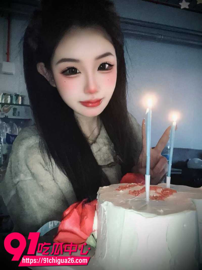 精神小妹东北佳佳大尺度性爱自慰福利2