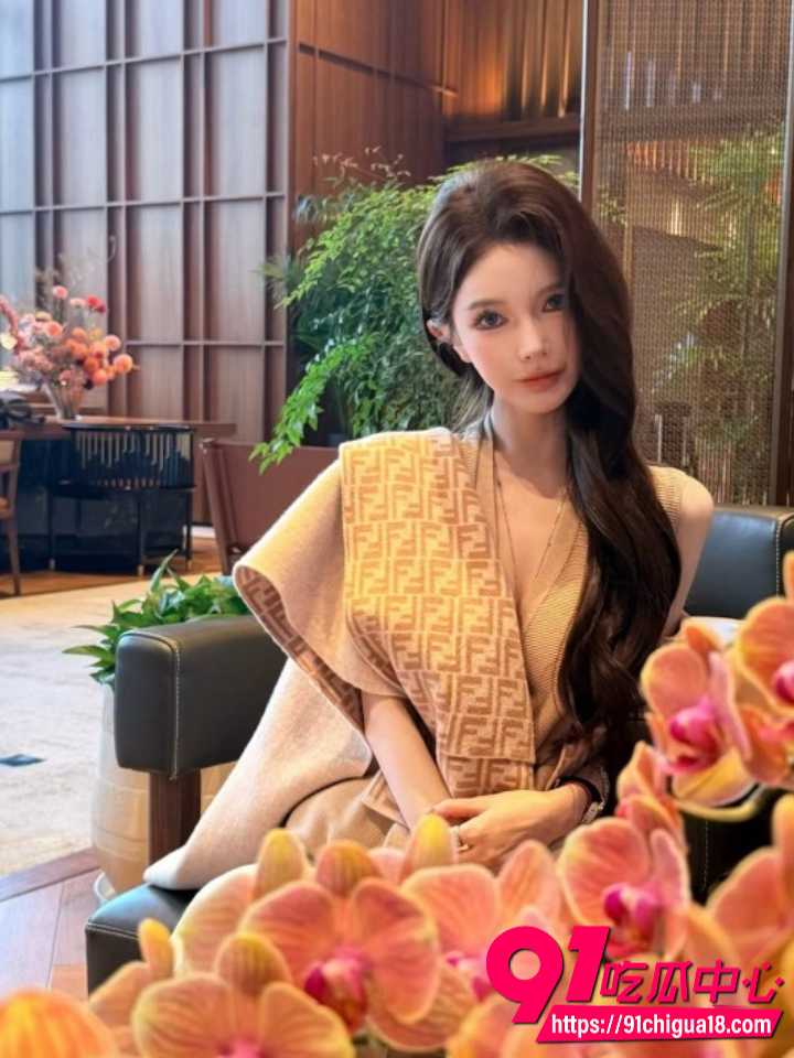 老牌极品身材网红孔思雅性感写真啪啪福利1