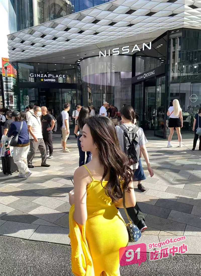 探花体验约炮外套大奶妹 身段妖娆美腿修长 近距离特写口交 惨遭翘起屁股摸逼猛操！