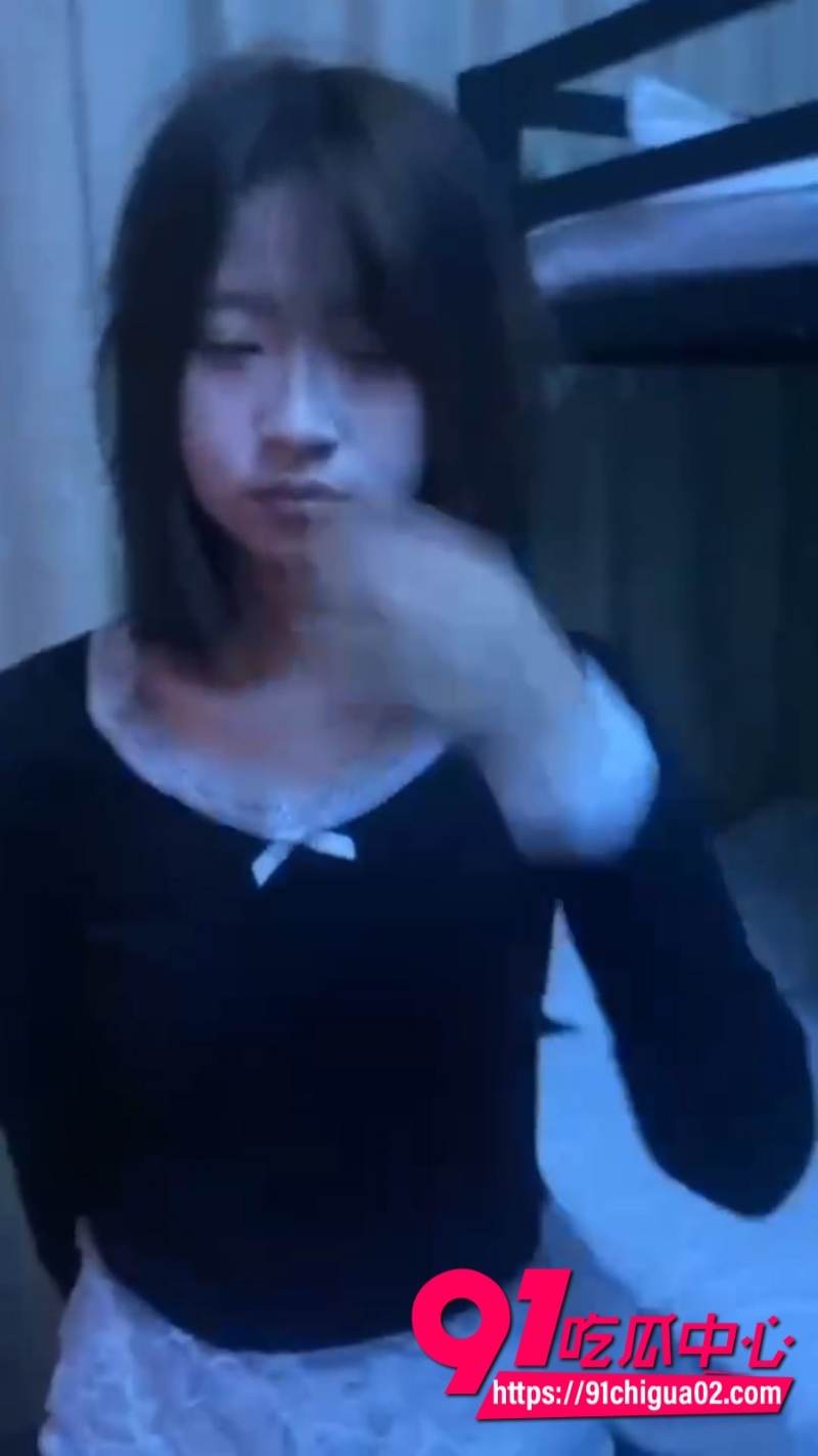河南太康最美精神小妹 岳嘉美 霸凌事件10