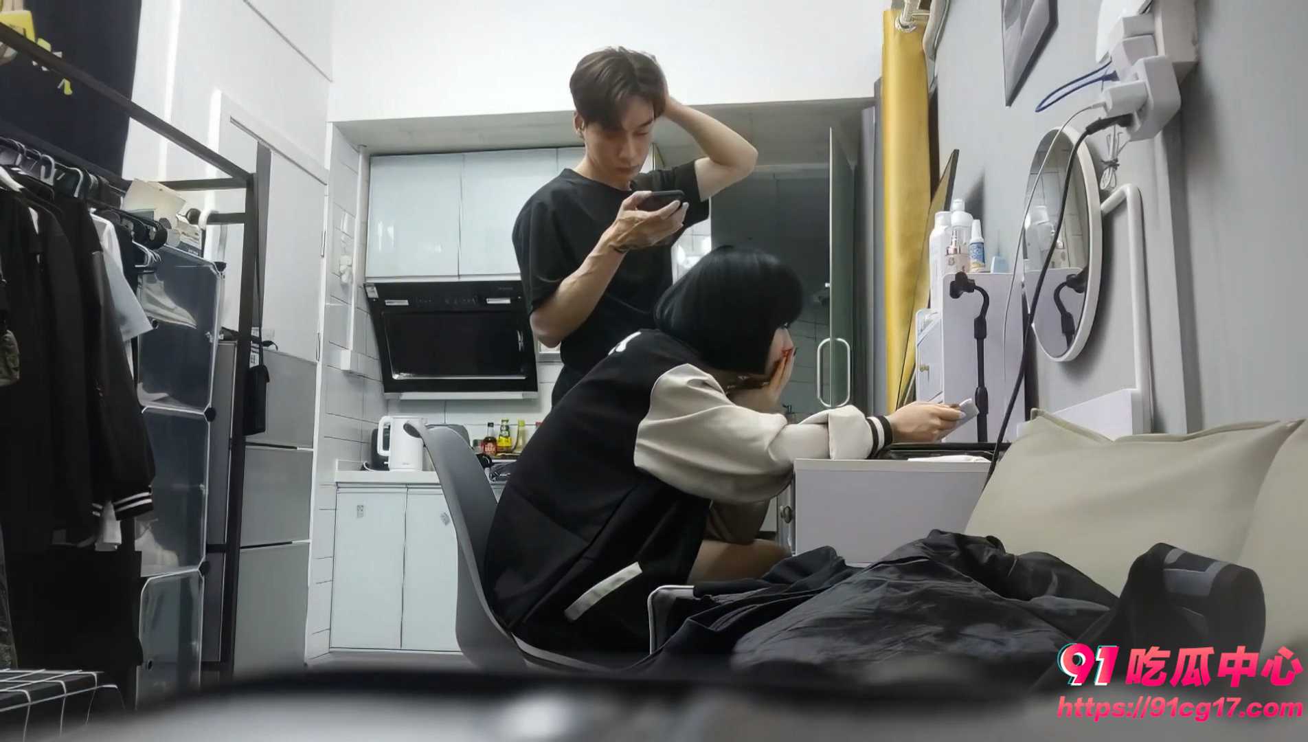 走心泡妞00后学生妹 短发清纯蜜桃臀激情一夜!