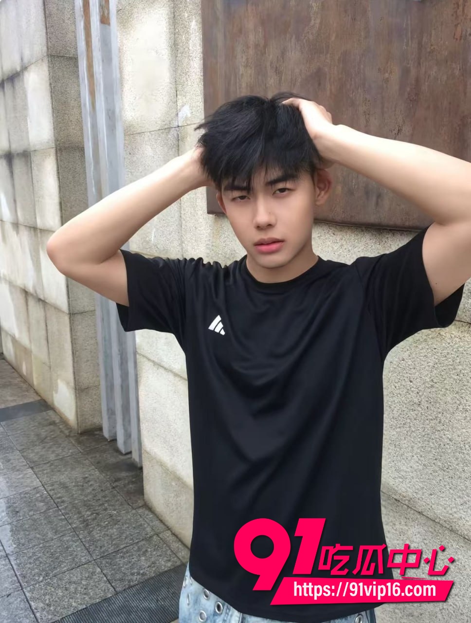抖音精神小妹高冷小美24 抖音精神小妹高冷小美24