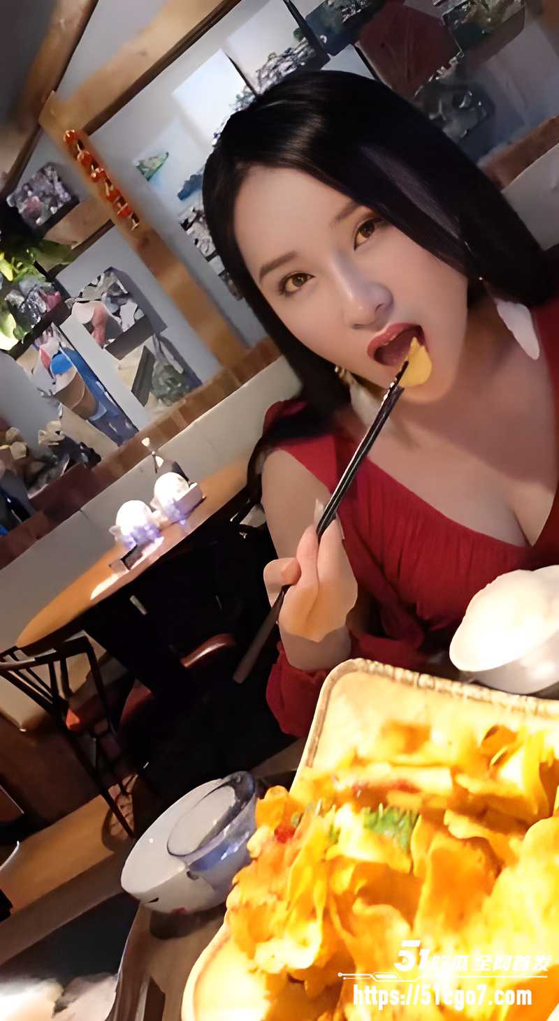 高颜值人妻李娟 1 高颜值人妻李娟 1