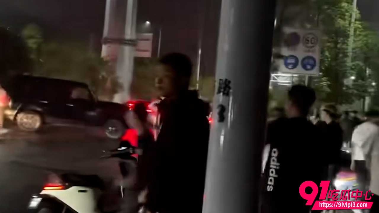 精神小伙4