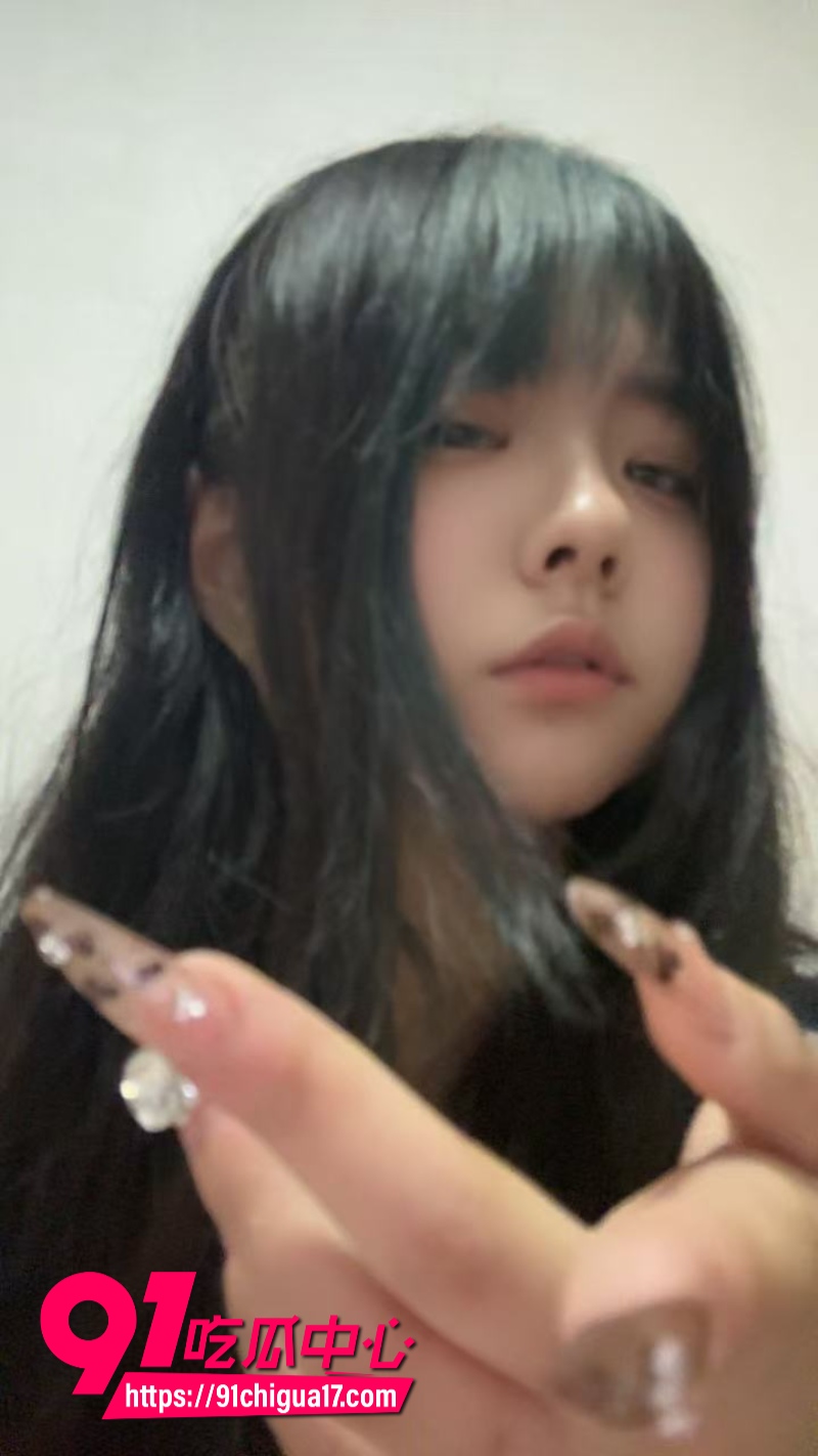郑州母狗夏楠婷调教第二弹过年期间让她全裸取快递6