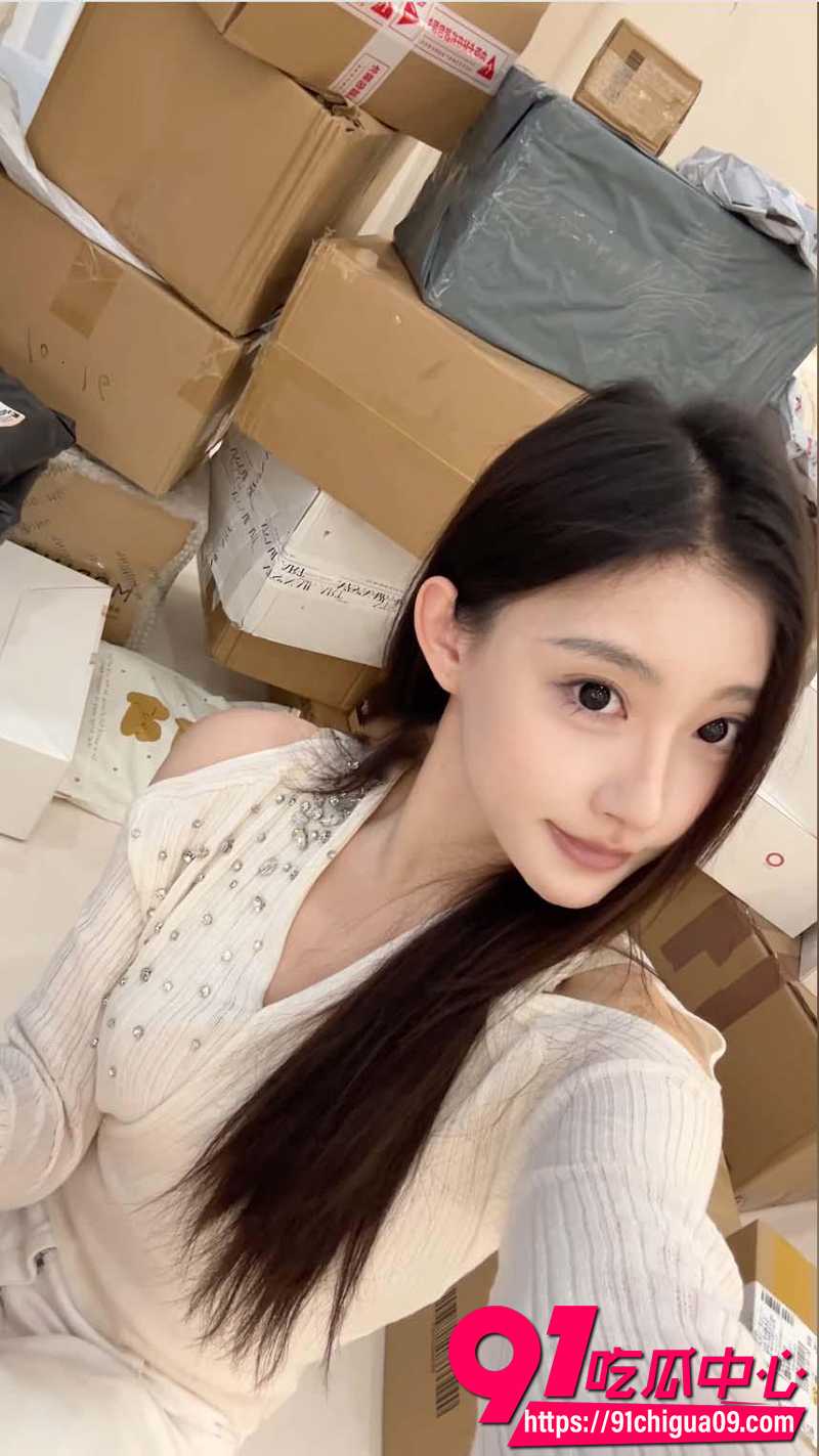 抖音130万粉丝网红O泡果奶  8
