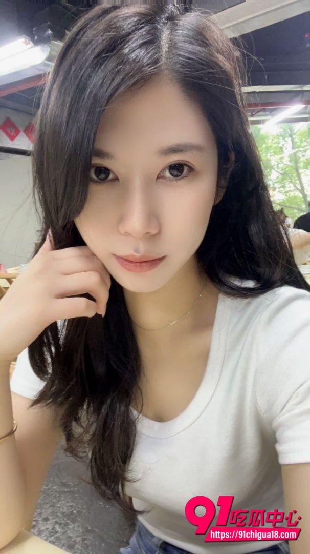 广西王莉莎性爱视频流出18