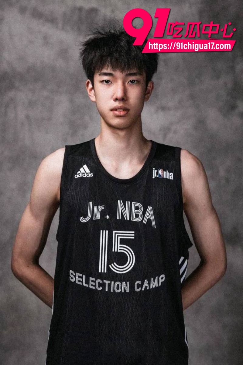 抖音百万女网红晗少李逸晗曝光前男友从睿言出轨54