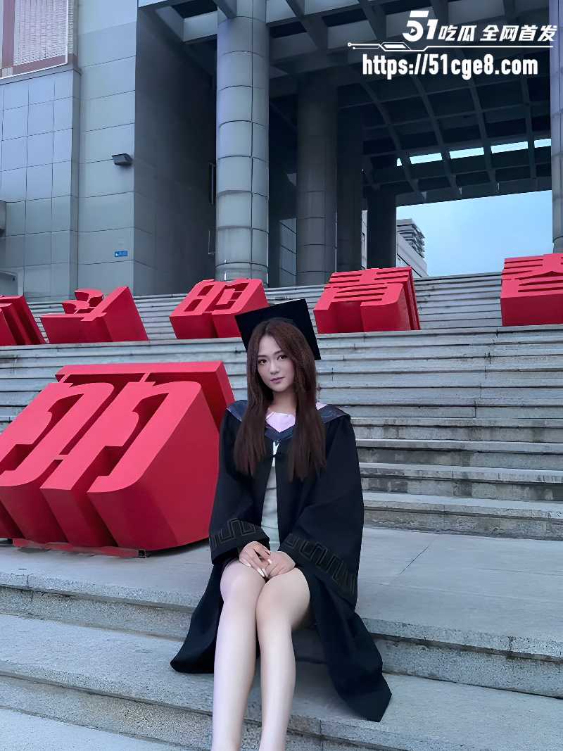 河北 唐山师范学院 赵蕾 性爱私拍流出3