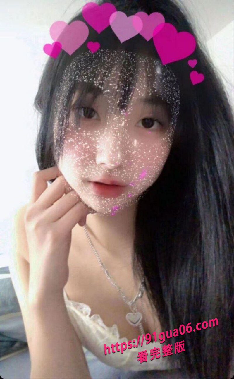 丈夫趁妻子睡着偷上女儿04