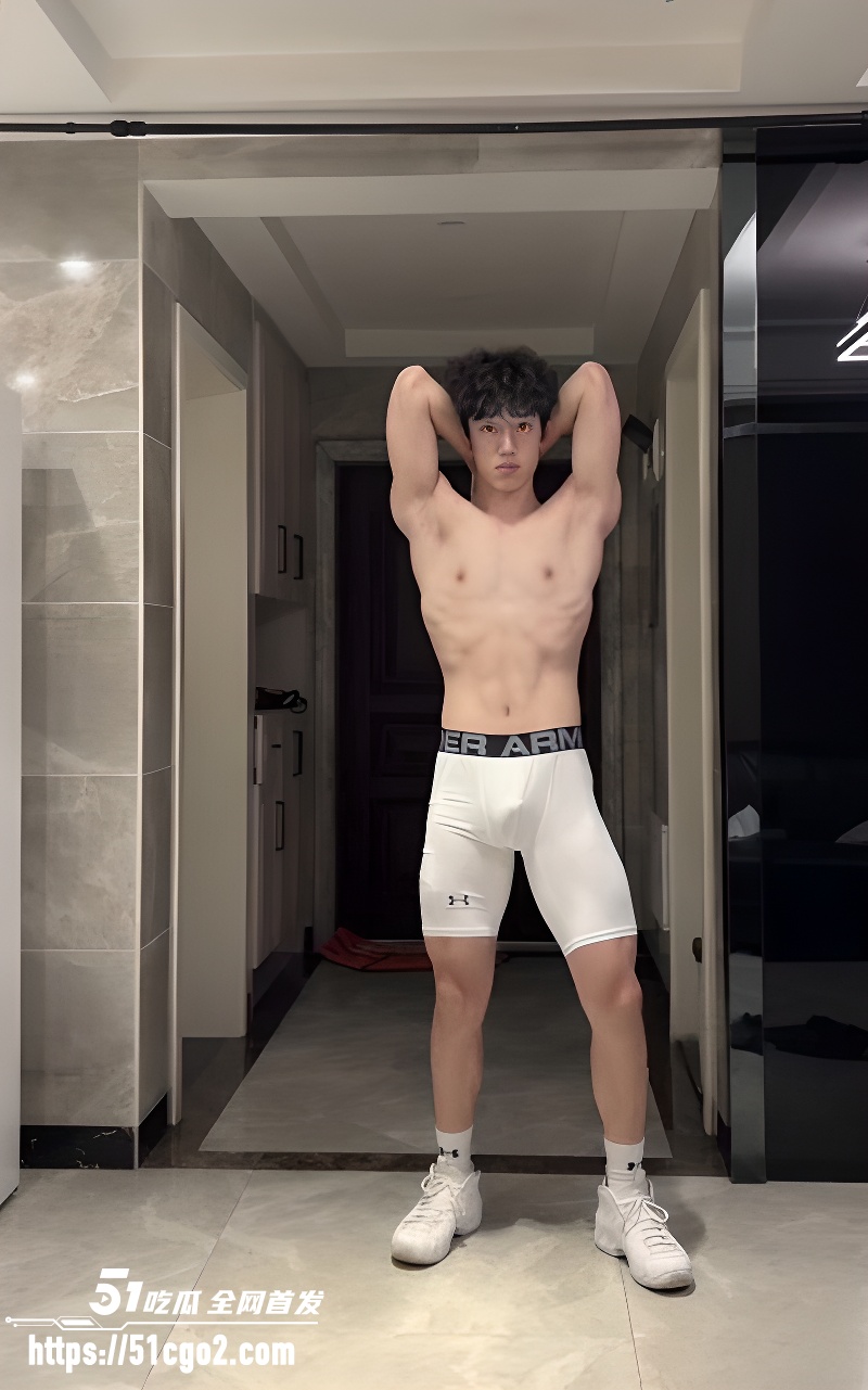 抖音网红 闫清源 客厅自慰自拍 2 抖音网红 闫清源 客厅自慰自拍 2