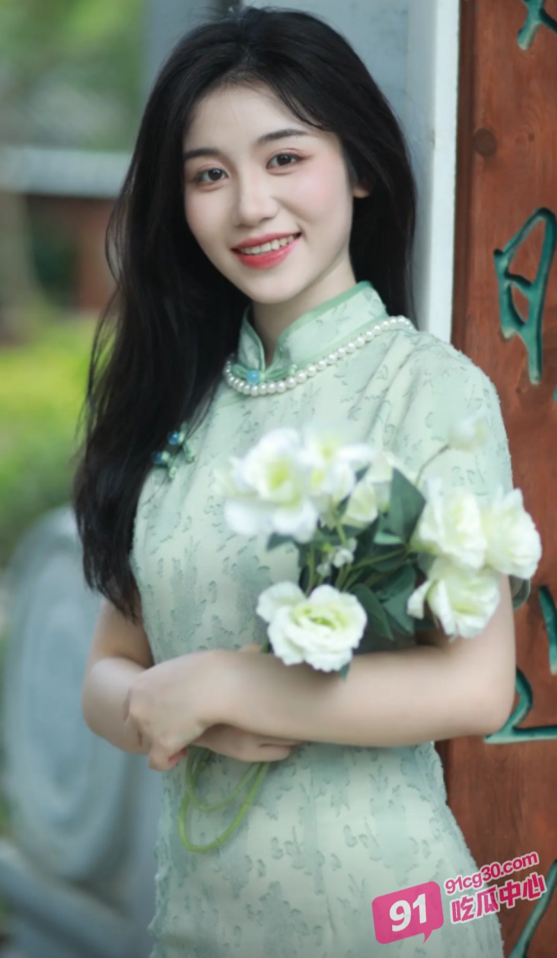 江南大学舞蹈生 陈莜萱 勤工俭学做技师 一遍按摩一遍展示才艺 体验感爆棚！ 配图5