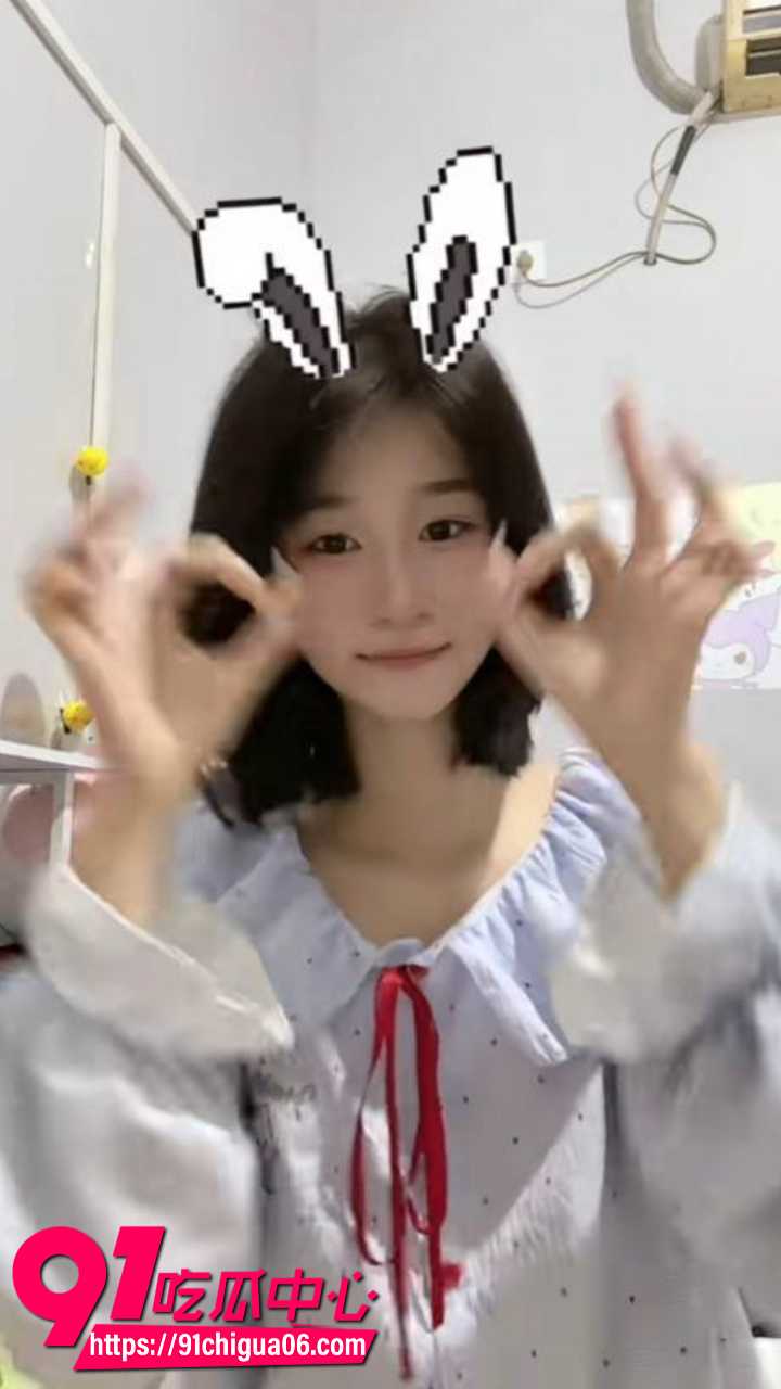 湖南夜场陪酒妹张玉凤扮可怜骗炮借钱2