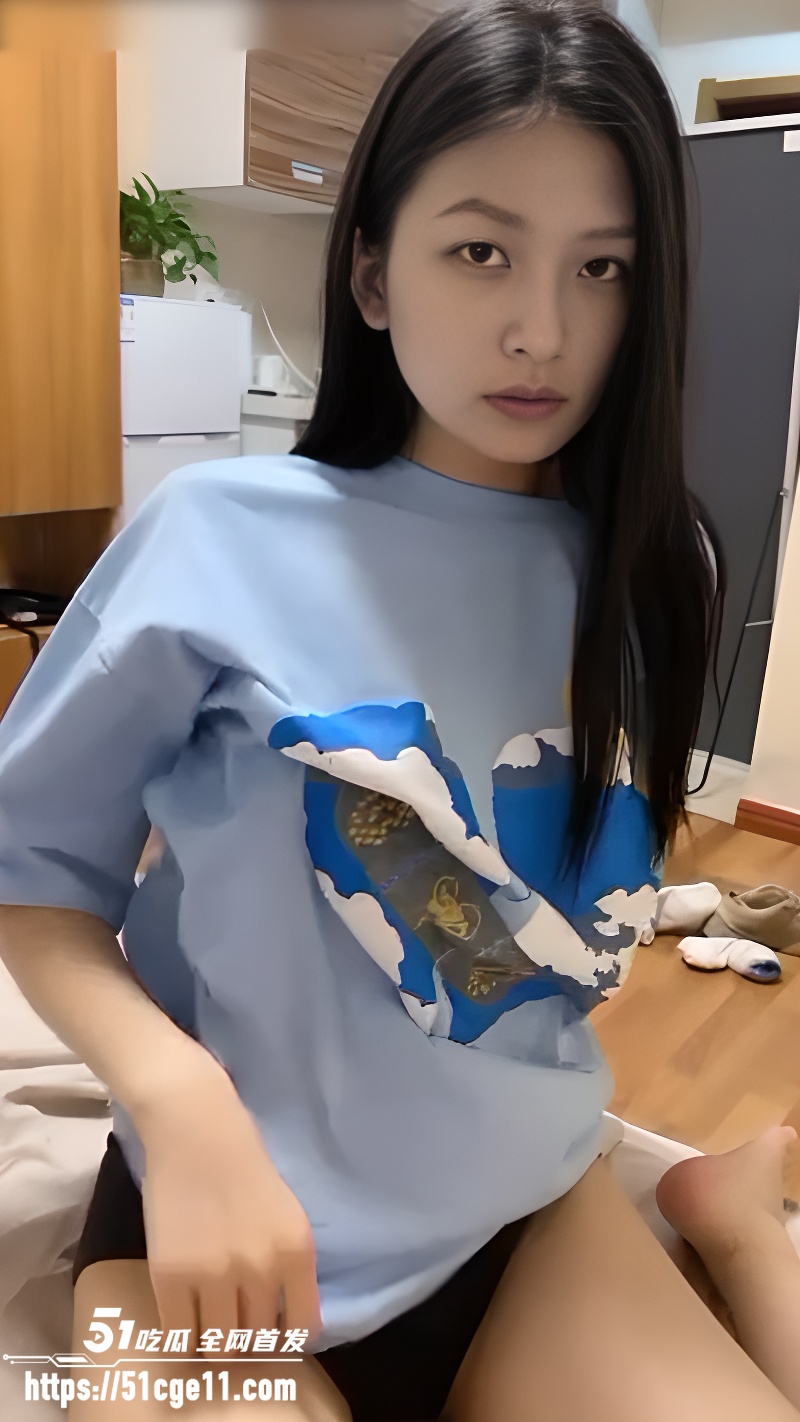 气质大四眼镜学姐 1