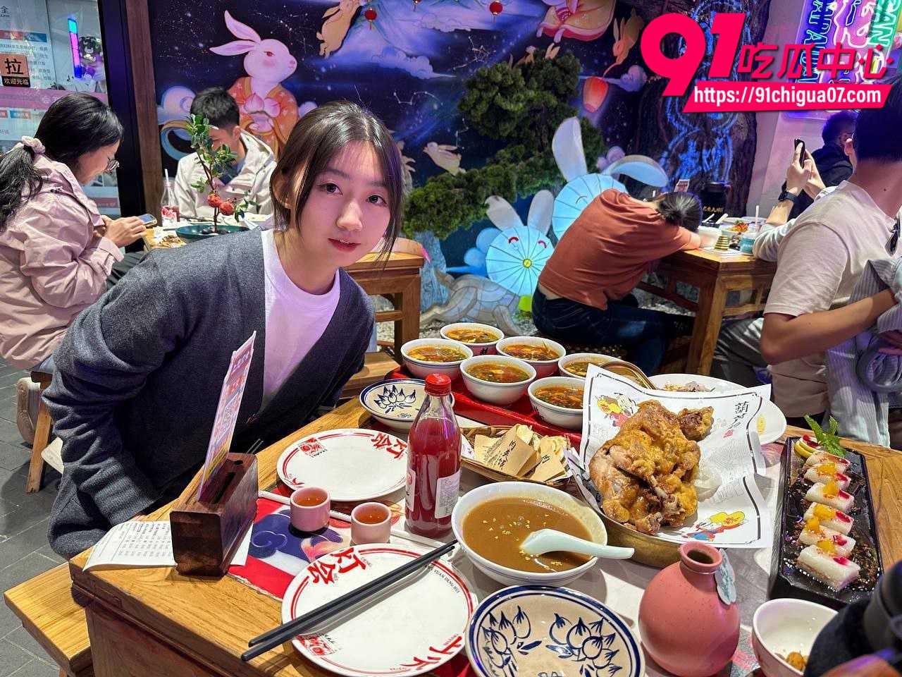 浙江师范大学 李美琪 与学长激情性爱视频泄漏 从日常清纯到床上母狗全曝光 甜美外表下隐藏放荡一面