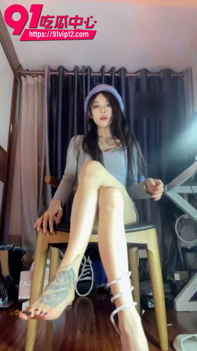 玩物直播女主播不知名美女直播玉足诱惑6 玩物直播女主播不知名美女直播玉足诱惑6