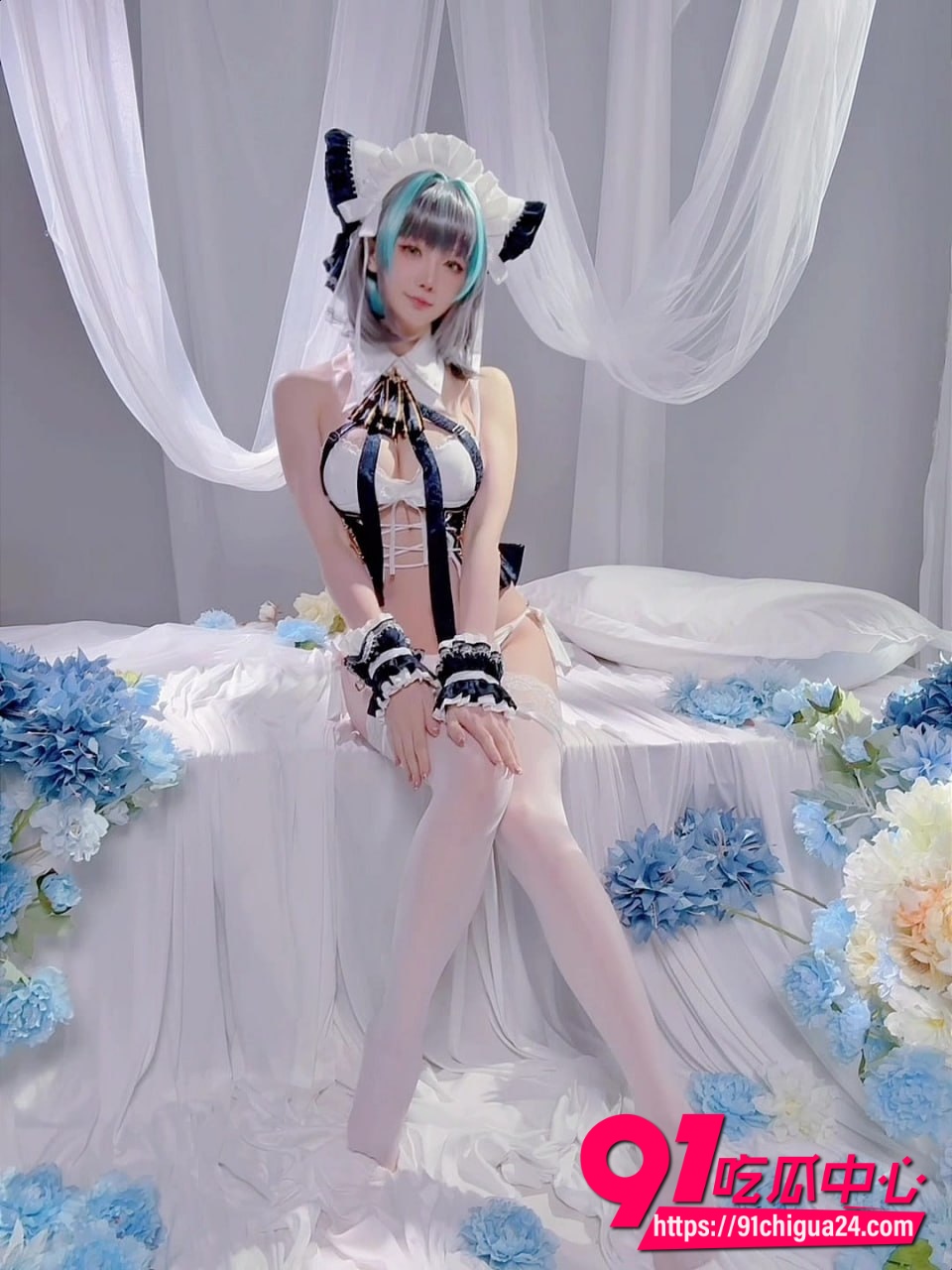 福利姬星之迟迟COS柴郡花嫁性感写真 白丝玉腿巨乳肥臀喷火福利!