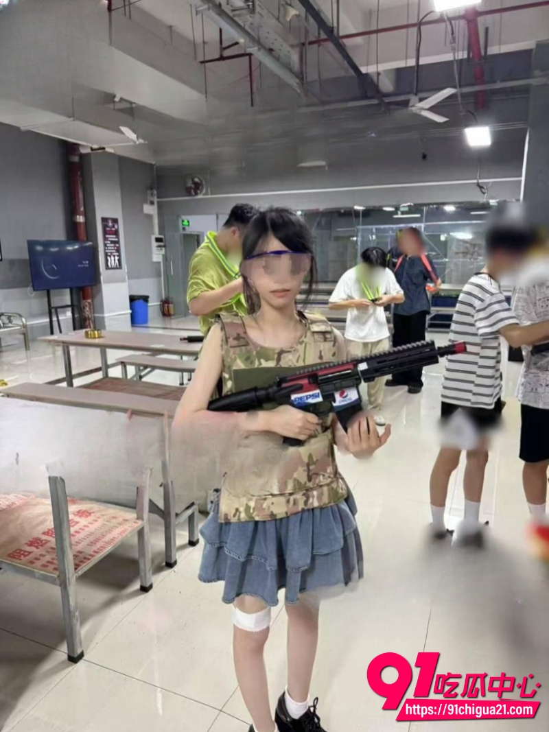 意淫自己妹妹3
