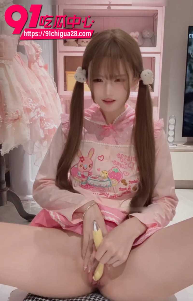 极品小萝莉福季雨粉嫩骚穴高清自慰福利2 极品小萝莉福季雨粉嫩骚穴高清自慰福利2