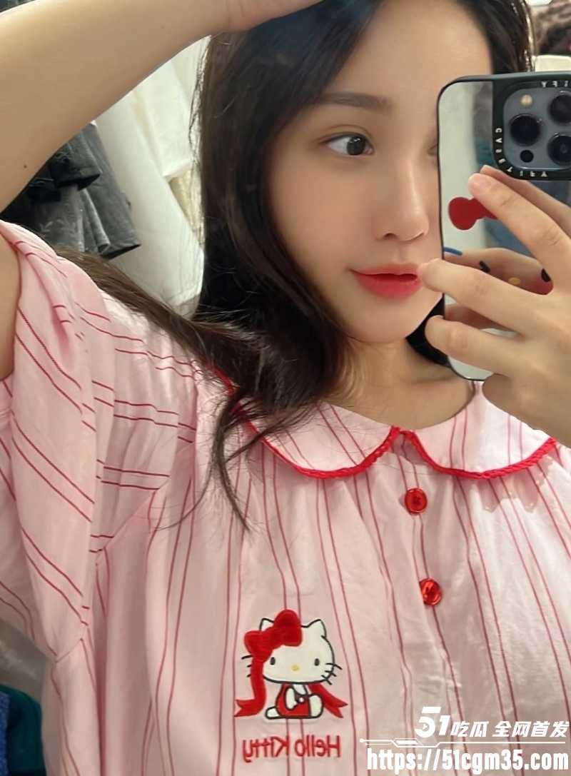 巨乳微胖小网红bivi 酒店无套做爱3 巨乳微胖小网红bivi 酒店无套做爱3