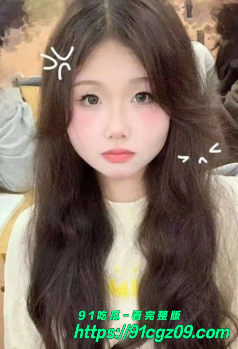 湖北大学梁玉莉被金主包养 无套啪啪视频流出 反差学生妹火辣撸点爆棚