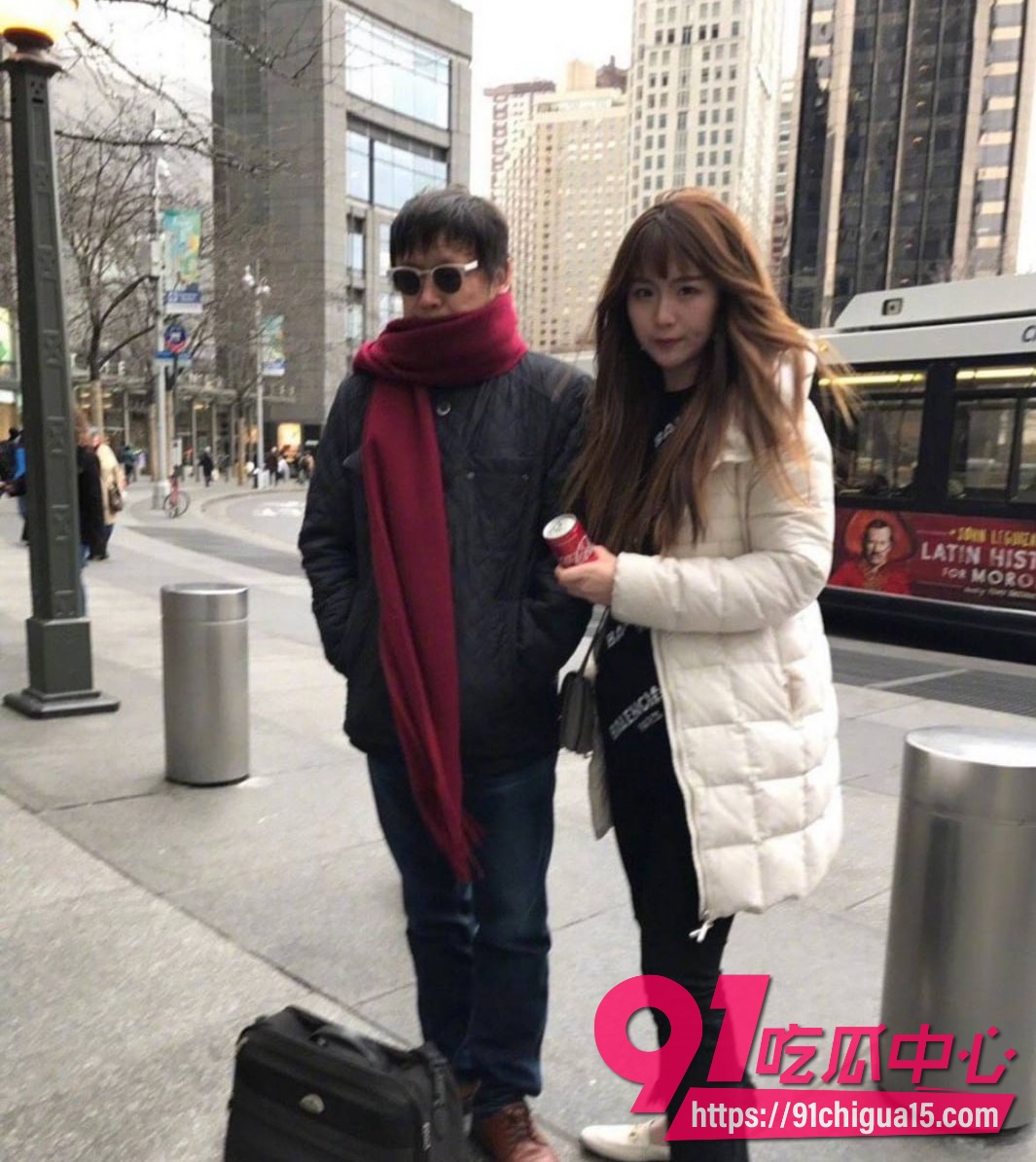 胡锡进女儿胡伟佳26
