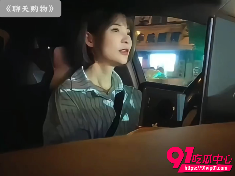 小龙寻欢最火名场面 极品良家少妇做饭遭嫌弃瞬间翻脸 情人沙发安慰床上狂操泄愤
