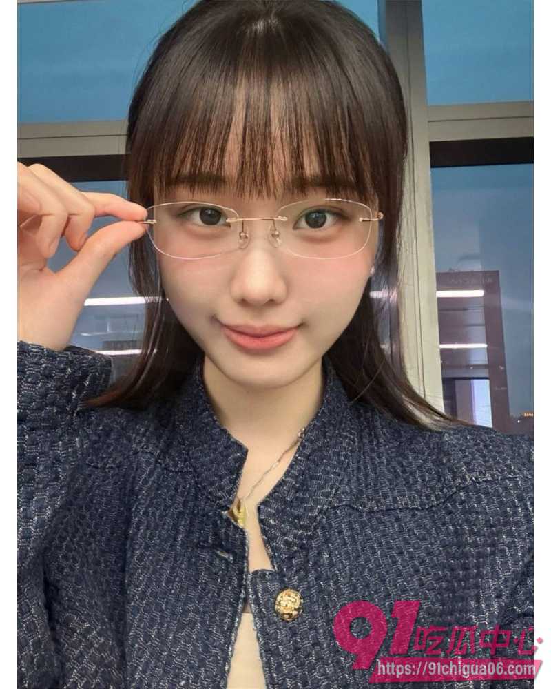 瓜友投稿 网调小红书母狗 微信骚几句逼水泛滥 听话揉奶抠逼自慰 网调聊天记录及视频曝光！