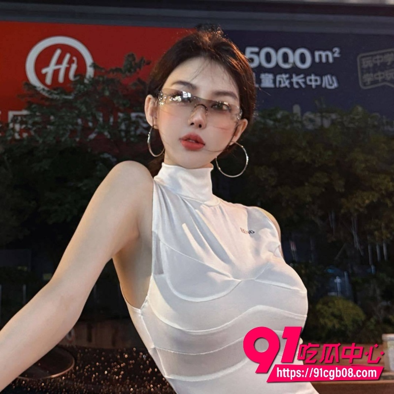 古早网红 郭美美 出狱两年 再提700万豪车炫富 11
