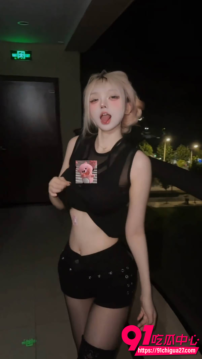 抖音百万粉网红霜降 7