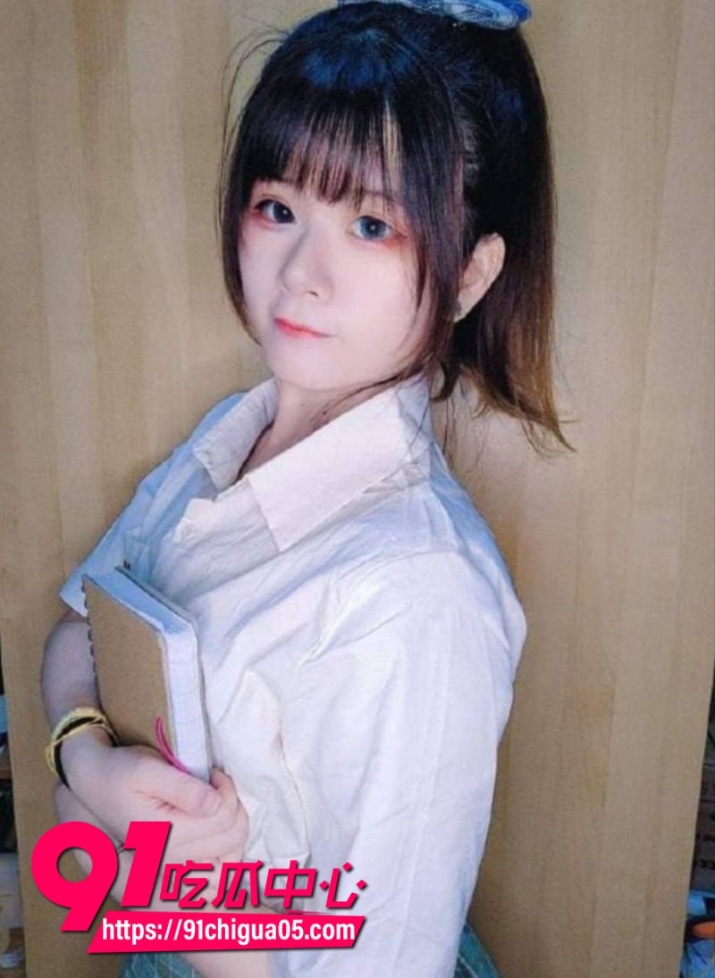 高颜值小萝莉 黎诗宁 云盘自拍视频泄露 口交淫荡画面反差至极