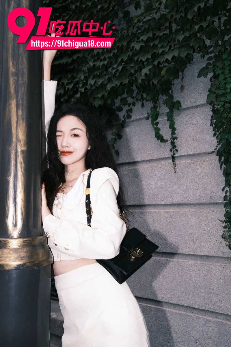 抖音百万粉丝女网红阿沁恋爱期间被男友刘阳背刺出轨12 抖音百万粉丝女网红阿沁恋爱期间被男友刘阳背刺出轨12