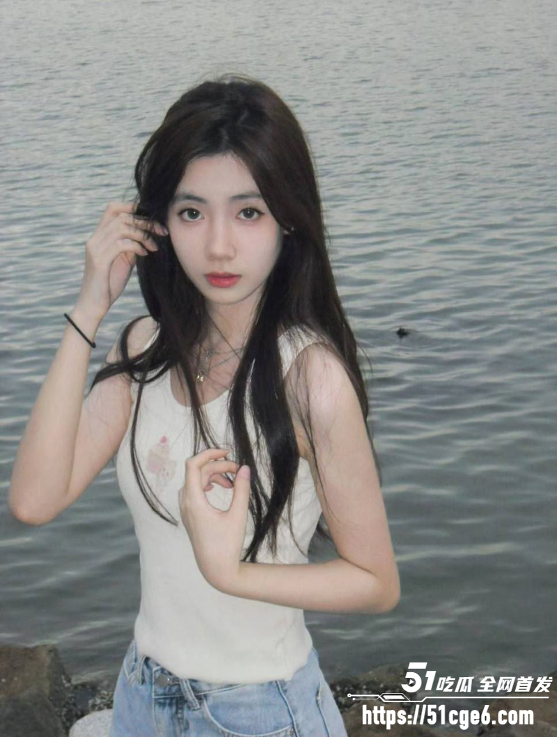 反差女大性爱视频01